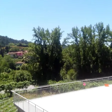 Guest house Pensao Avenida *